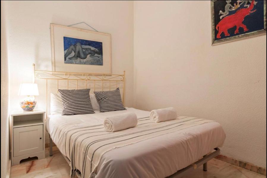 Pavia Central Suite By Valcambre Севилья Экстерьер фото
