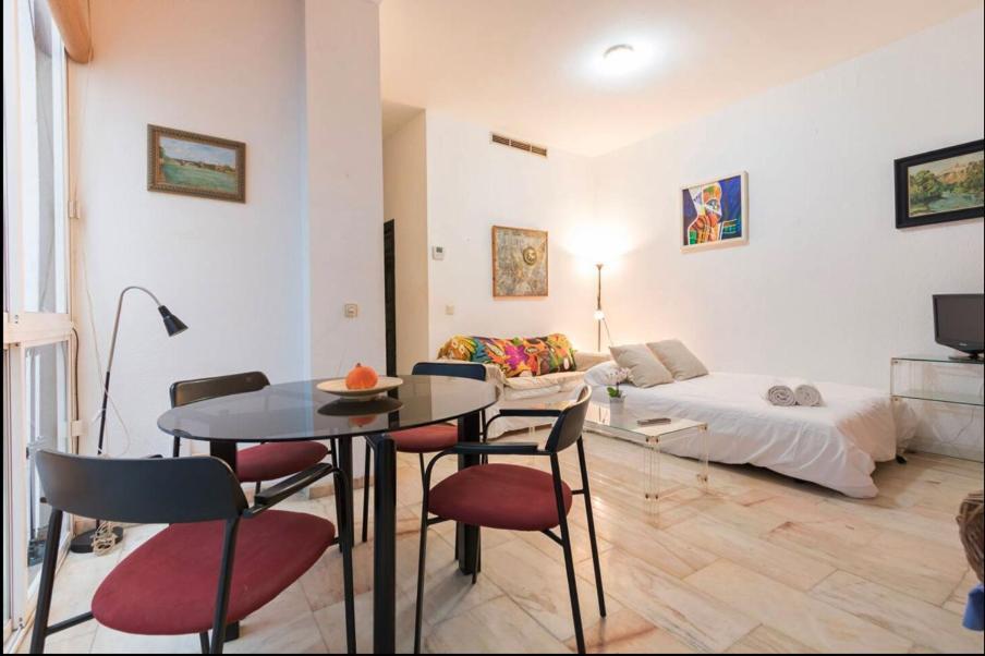 Pavia Central Suite By Valcambre Севилья Экстерьер фото
